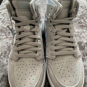 Air Jordan 1 comfort grey fog